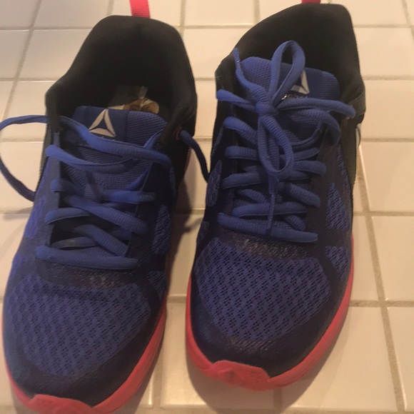 Reebok running shoes - Picture 3 of 3